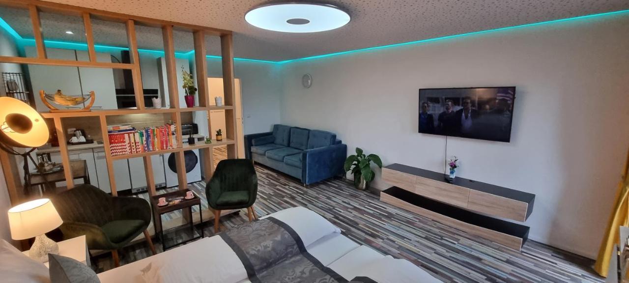 Studio-Apartment ' Andrei 1 ' - Neu In Neuburg An Der Donau Luaran gambar